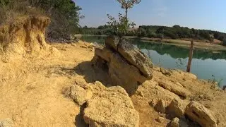 Plage sauvage du lac de la Ganguise 🇨🇵