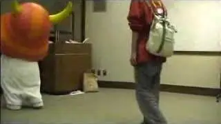 ひこにゃん悪ガキやりたい放題