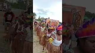 Tarian Traditional Papua Penyambutan Peserta Touring Papua-PAPUA NEW GUINEA #Jamnas 7 YVC-Indonesia