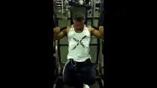Anton Antipov - training chest 2 days before Olympia 2013 Men's Physique Showdown