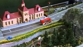 Selbstfahrendes FeuerwehrFahrzeug in Spur Z Maßstab 1:220