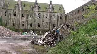 EXPLORING AN ABANDONED COLLEGE (PART 2.) ???#WILDARMY ..THE WILDMAN DOES NOT FAIL..