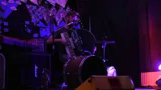 Lonesome Leash - live at Outer Space 08/27/17