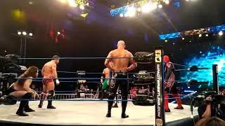 WWE fight 2017 live seen 🔥 #smacdown #wwe  #wwefights #wwevideo #livewwe