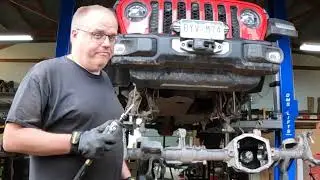 Roy's JLURD Front Axle Build Part 2 - Artec Truss and Synergy Steering Box Brace