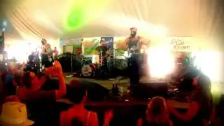 Blissfest 2015: Reverend Peyton's Big Damn Band - Clap your hands