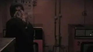 Det ansigtsl&oslash;se genf&aelig;rd (The faceless phantom)