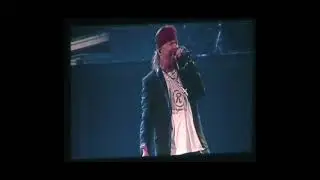 Guns N' Roses - Scraped live in 02 Arena, Prague 2010