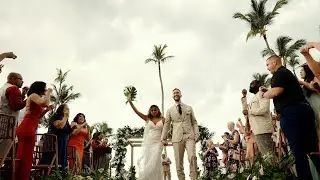 A Beautiful Beach Wedding in Punta Cana, Dominican Republic // Cindy and Scott