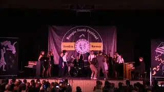 Let's Do The Boogie Woogie - Silvan Zingg Trio with The Hebbe Sisters and Dancers
