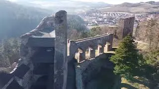 St&aacute;tn&iacute; hrad a z&aacute;mek Velhartice