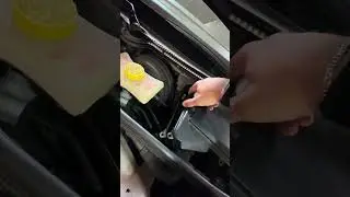 fuel pump relay / Audi A4 b7 1,9 Tdi Kraftstoffpumpenrelais