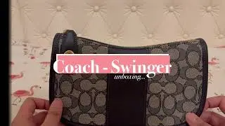 Coach Swinger Bag in Signature Jacquard - Midnight Navy |Review