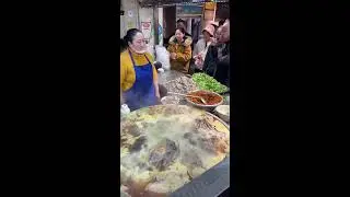 Delicious food live