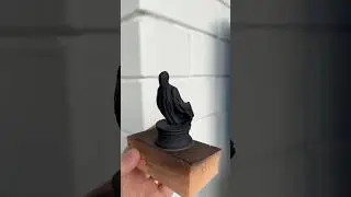 Дементор уже покрашен, это пешка темных фигур для шахмат по Гарри Поттеру