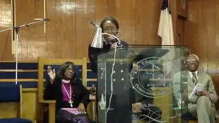 Sister Cynthia Brown singing the convention