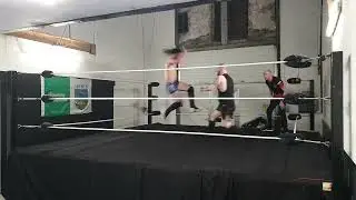 Robbie Mac vs Magic Mike Kelly - HKPW