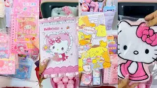 CUTE & SATISFYING✨, luckyscoop packing order🎁, Kuromi, Hello kitty, Cappybara, Sanrio💜. 