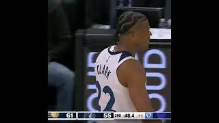 Delon Wright bleeds from head as he's knocked cold and walks off woozy &mdash; best to D-Wright