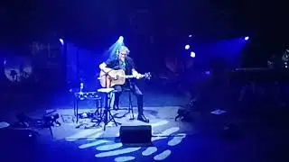 BALLIAMO SUL MONDO, Luciano Ligabue