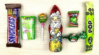 Satisfying Santa&rsquo;s Bag of Sweets ASMR  #satisfying #asmr #christmascalendar #candycalendar