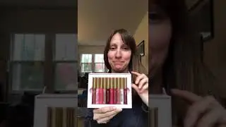 Mini Lip Gloss Vault Holiday Set