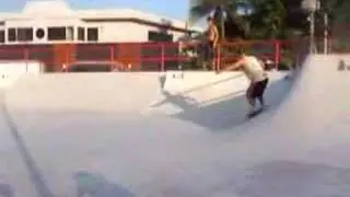 Stefano Matos - SNAKEBOARD