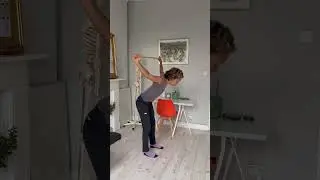 #Shoulder #mobility to wake up muscles, open your chest/ get your spine moving with ease.