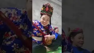 Then Xuân Xuân làm lễ đêm 2/12