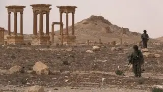 Russian deminers comb Syria's Palmyra for deadly IS legacy