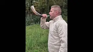 Sign&aacute;ln&iacute; roh s&nbsp;n&aacute;trubkem | Blowing Signal Horn Trumpet | Signalhorn Rufhorn aus Horn mit Mundst&uuml;ck