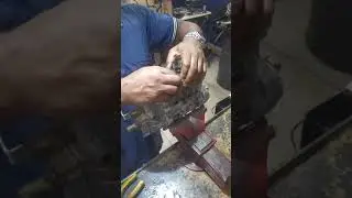 APRENDA DESMONTAR UMA BOMBA INJETORA DA BOBCAT
