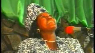 Togo Gospel Music: Mme Abitor Makafui - Daniel Mawu