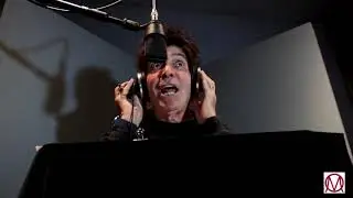 Enrico Montesano - I cani cagano - la canzone di Femo Blas