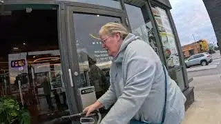 Uber eats driver sa canada