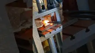 Atelier Robin - Forge au marteau-pilon et &agrave; la presse hydraulique