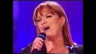Iva Zanicchi - Non pensare a me - 50 Canzonissime Sanremo 10/12/2004