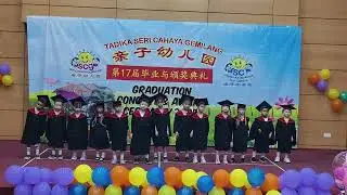 🎓 6-Year-Old Graduates Singing 🎤💖 | A Little Love · 手牵手 | Tadika Seri Cahaya Gemilang