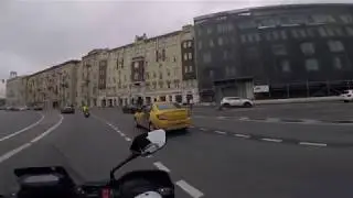 Девки лежат