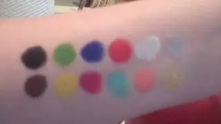 Make Up Forever 12 Flash Color Palette Review