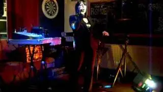 ANDREA SINGS AT THE DOWNEND TAVERN