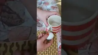 How to Remove Egg shell quickly #viralvideo #youtubeshorts #viralshorts #trending