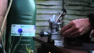 Starting and Running an OS FS40 Four Stroke Engine.