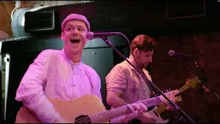 Dockyard @ Paardcaf&eacute; (live)