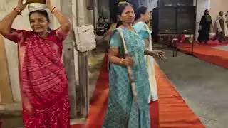 જુઓ આપણા માતાજી ના ભાવુક ગરબા ની મોજ..સિંગર: ખ્યાતિ નાયક , પિન્કલ રાવલ..ગમે તો like,subscrib કરો 