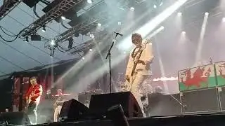 Manics - Slash 'n' Burn. Llangollen 28/06/2024