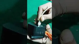 how to fix bluetooth speaker charging problem. #speaker #speakerrepair #fixspeaker