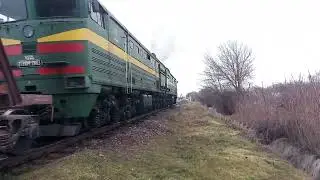 Длиннющий 2тэ10м 2603 прибывает на 3-ий путь/Long 2te10m 2603 arrives on the 3rd track