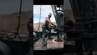 Munca pe platforma petroliera