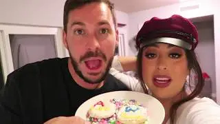 CARPOOL KARAOKE & COOKIE DECORATING CHALLENGE: A&W VIBES VLOGMAS DAY 18